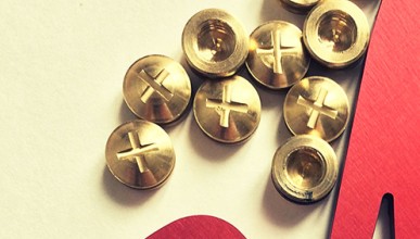 Ecrou usiné en laiton